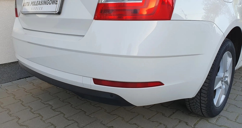 Skoda Octavia cena 40600 przebieg: 168500, rok produkcji 2019 z Biecz małe 277